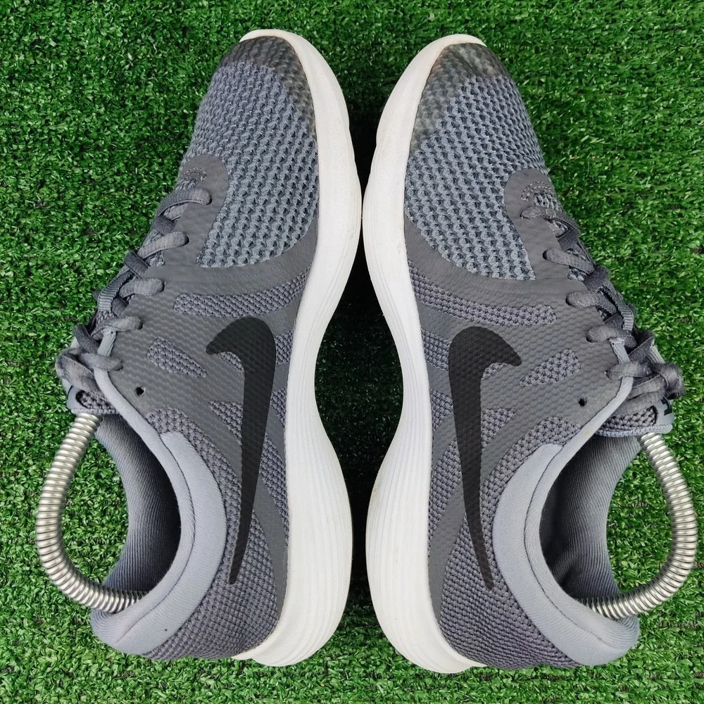 Nike Revolution 4 Shoes Kids Size 7Y Grey Black Running Sneakers 943309-005
